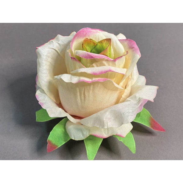 Бутон большой "Эквадор" 100