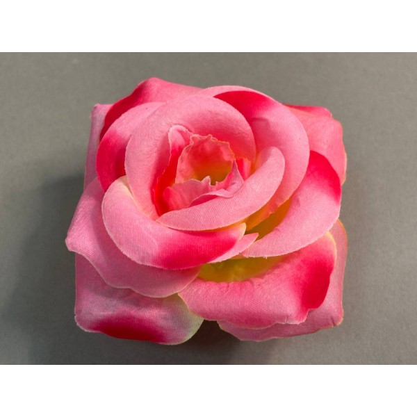 Роза малая "Ника" 23