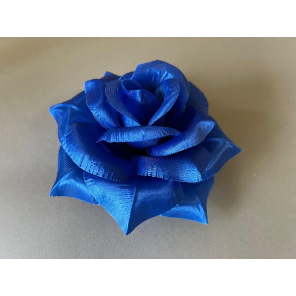 Роза большая атлас 324 (4 слоя)