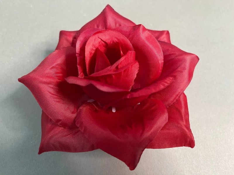 Роза большая ткань "Эмилия" 398