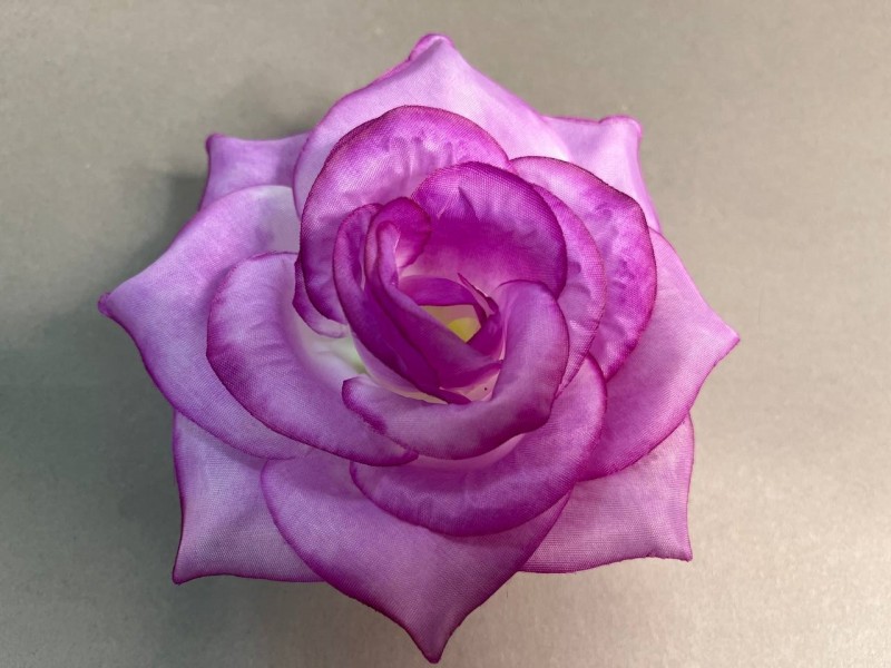 Роза большая ткань 98