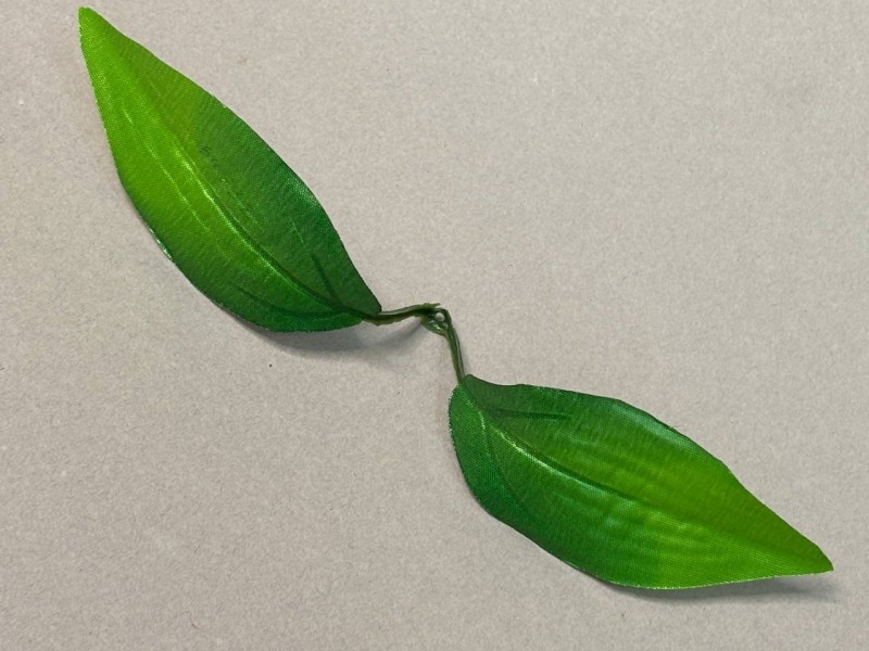 64.232 Лист лилии 2-ка двухцветный