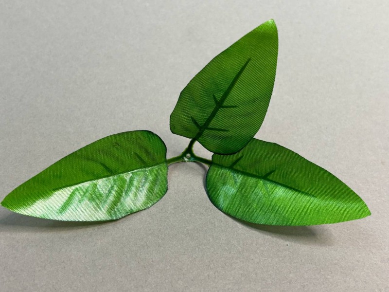 64.242 Лист тройной малый двухцветный