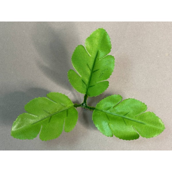 64.270 Лист хризантемы ритуальный 3ка светлый