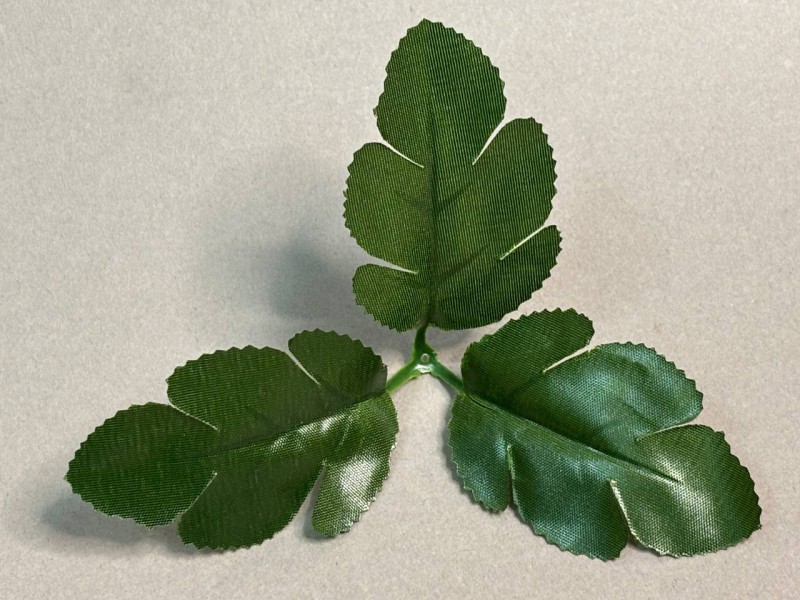 64.271 Лист хризантемы ритуальный 3ка темный