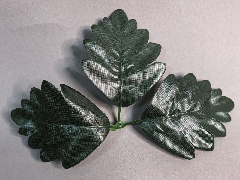 64.281 Лист хризантемы ритуальный 3-ка темный большой на толстый стебель