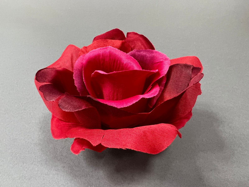 Цветок ритуальный роза 185П