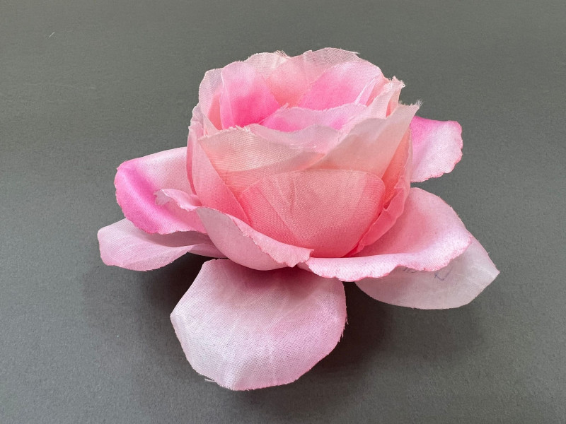 Цветок ритуальный роза 192П