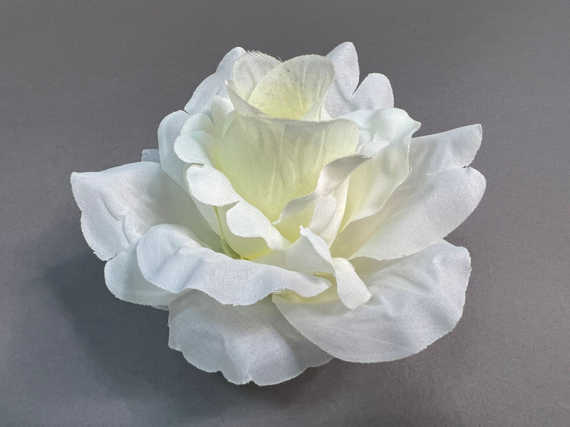 Цветок ритуальный роза 208П