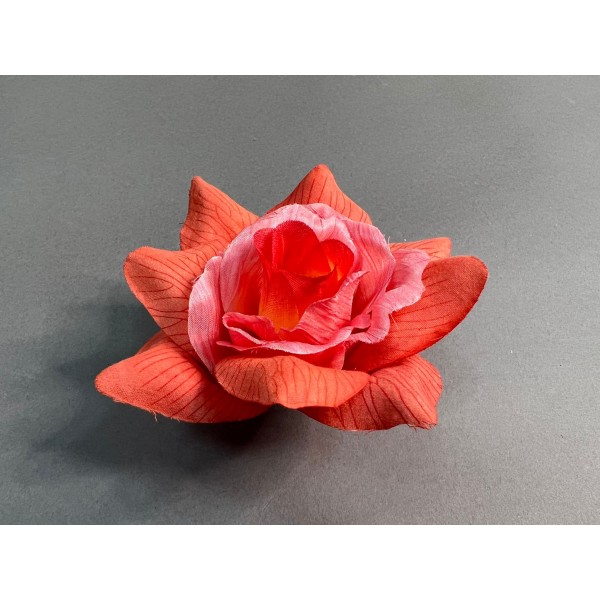 Цветок ритуальный роза острая 303П