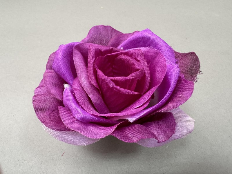 Цветок ритуальный роза 240П