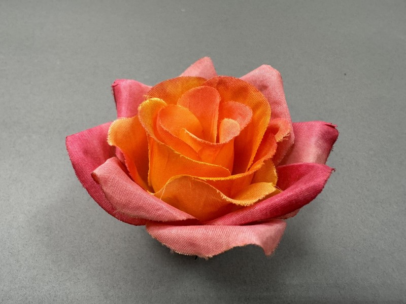 Цветок ритуальный роза 258П