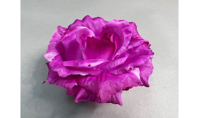 Роза "Мадлен" 101/28